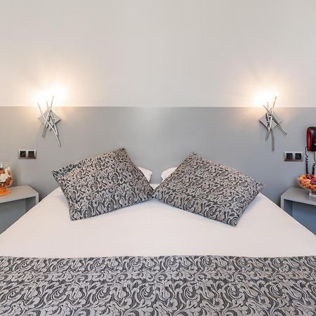 Hotel Des Ducs Alençon Zewnętrze zdjęcie