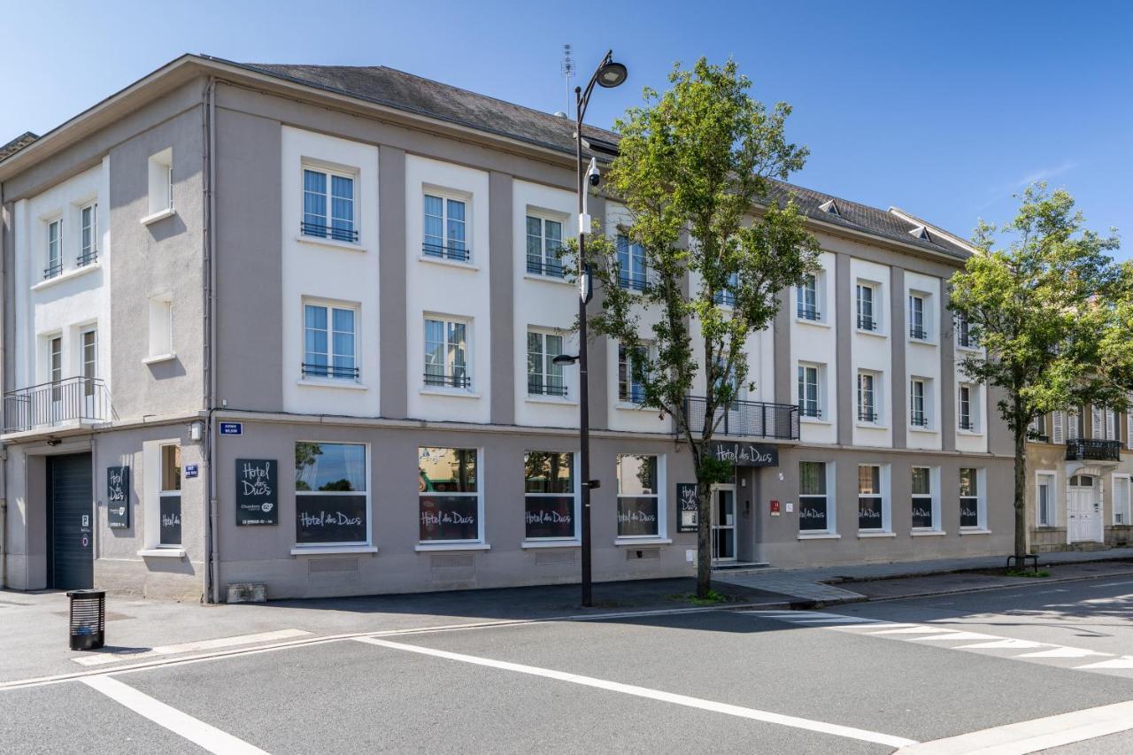 Hotel Des Ducs Alençon Zewnętrze zdjęcie
