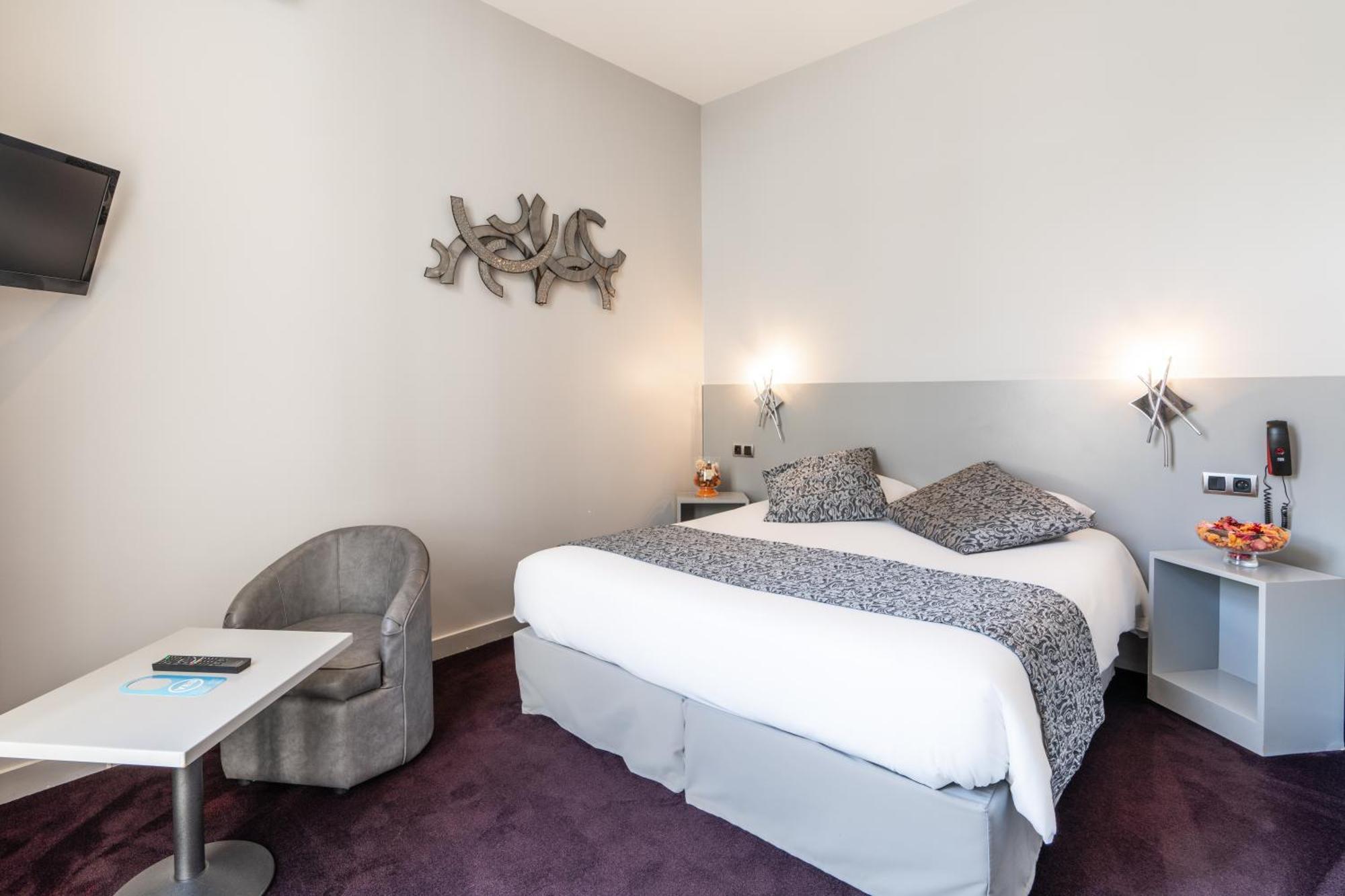 Hotel Des Ducs Alençon Zewnętrze zdjęcie